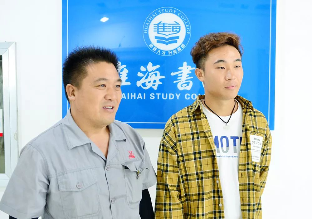 胡洪臣在宗申已工作了5年,与妻子一起都在宗申工作,儿子胡明旭今年考