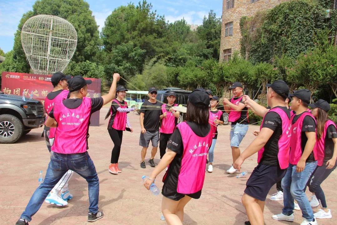 朗骐健身丨熔炼团队突破自我2019年拓展训练营圆满收官