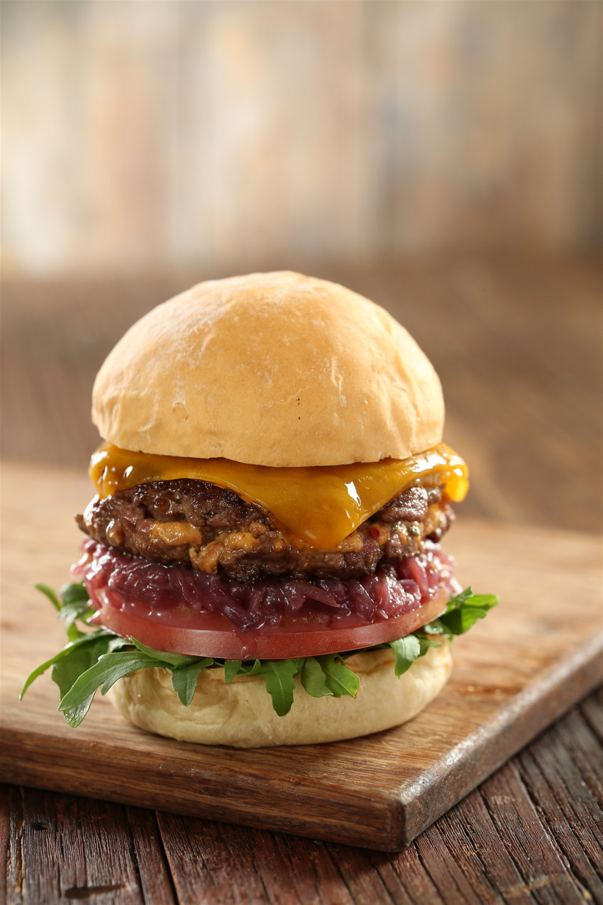 立享人气汉堡&牛排五折优惠!