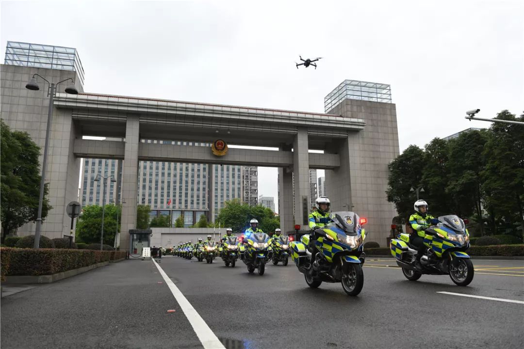 重庆市公安局启动全警实战大练兵暨国庆安保大巡防