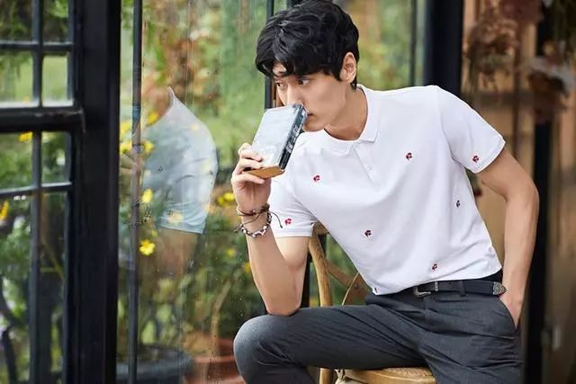 30岁男士怎么穿穿搭攻略请查收让你显稳重更不失时尚