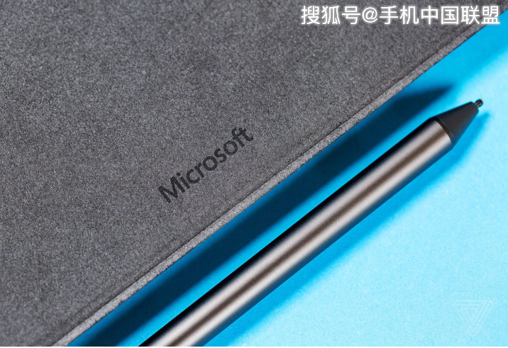 迟来的升级微软surfacepen将支持无线充电功能