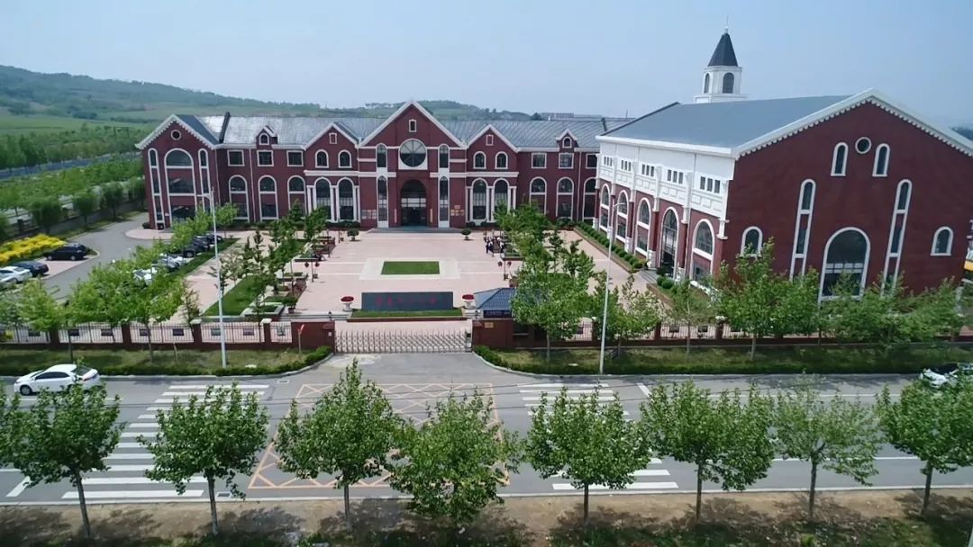 【教育风景线】丰荣中心小学:打造最美校园_大连