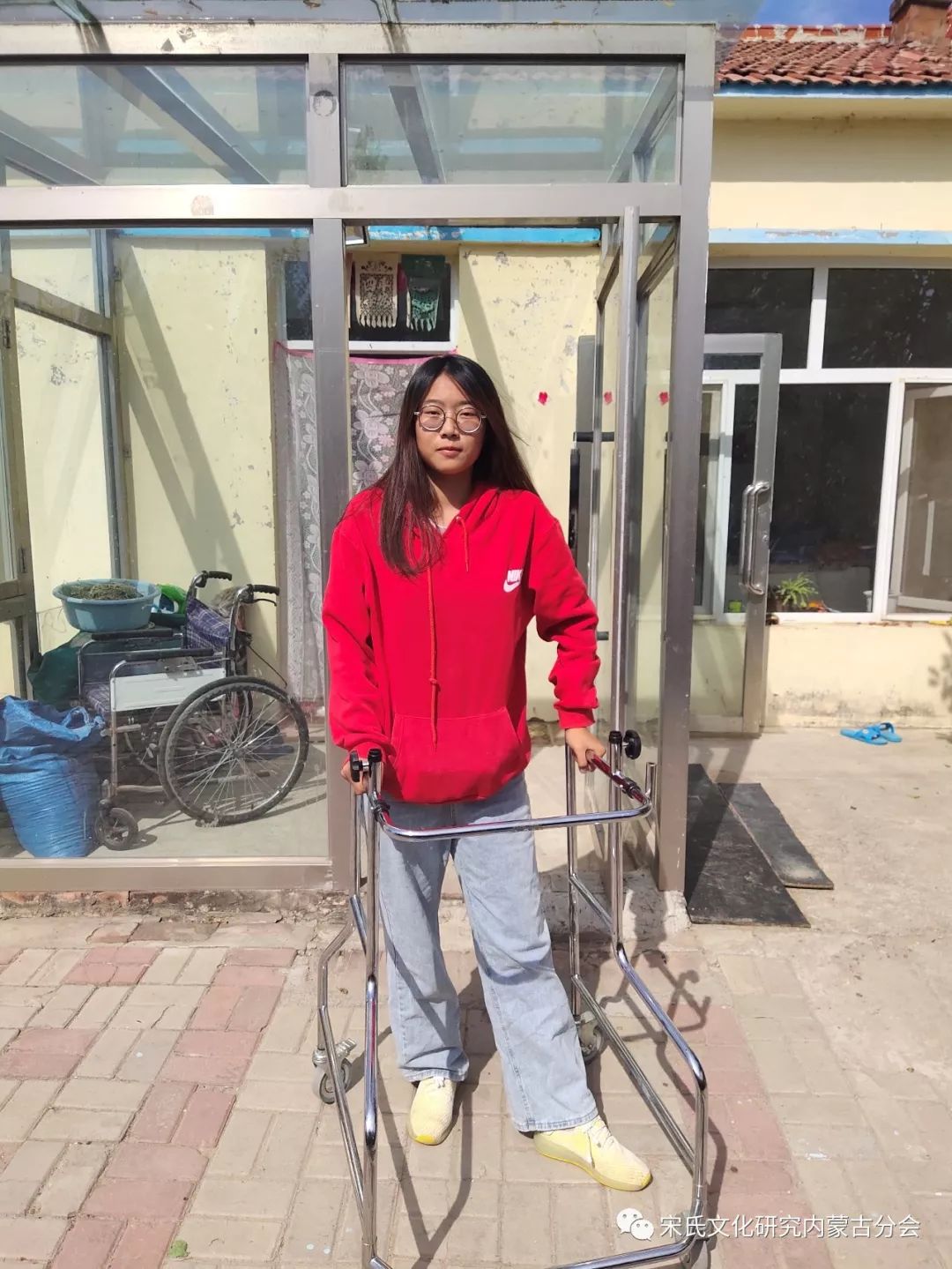 宋氏内蒙古分会捐助并慰问家族患者宋鸿远