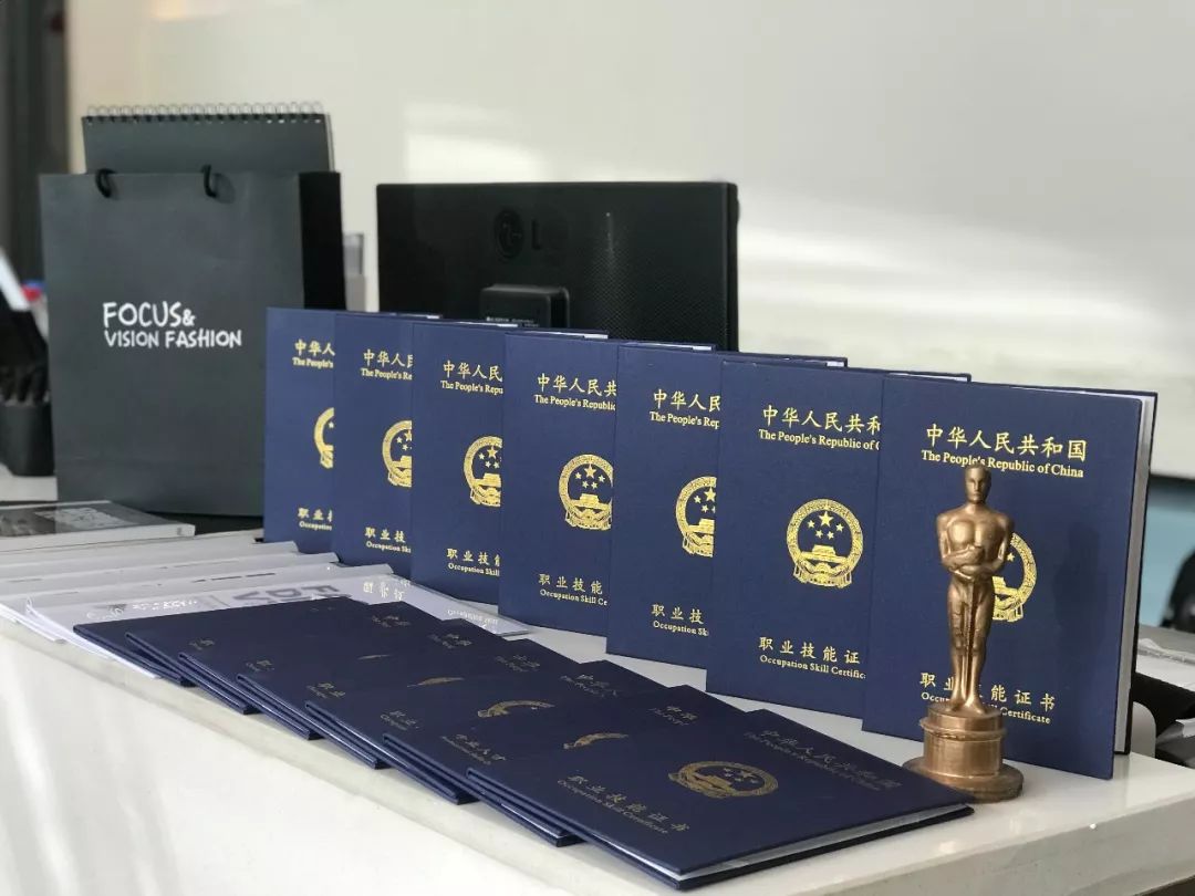 学长转型最多的时尚职业,周六开讲,来就送1000元!_陈列师