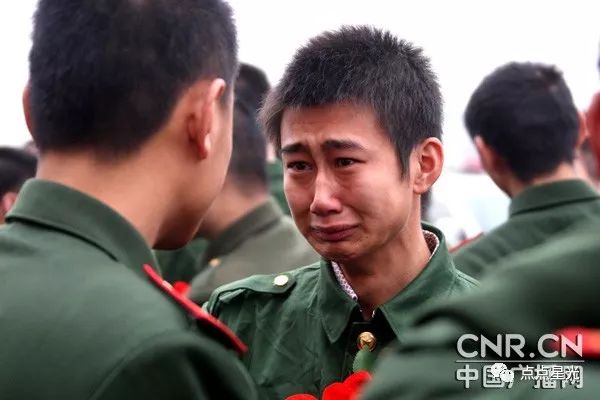 "再见,老兵"!看图有泪