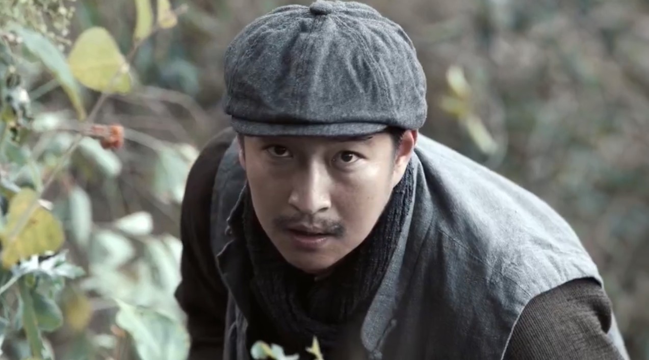 原创老酒馆小尊真实身份曝光杀了小棉袄不说还妄想欺骗陈怀海