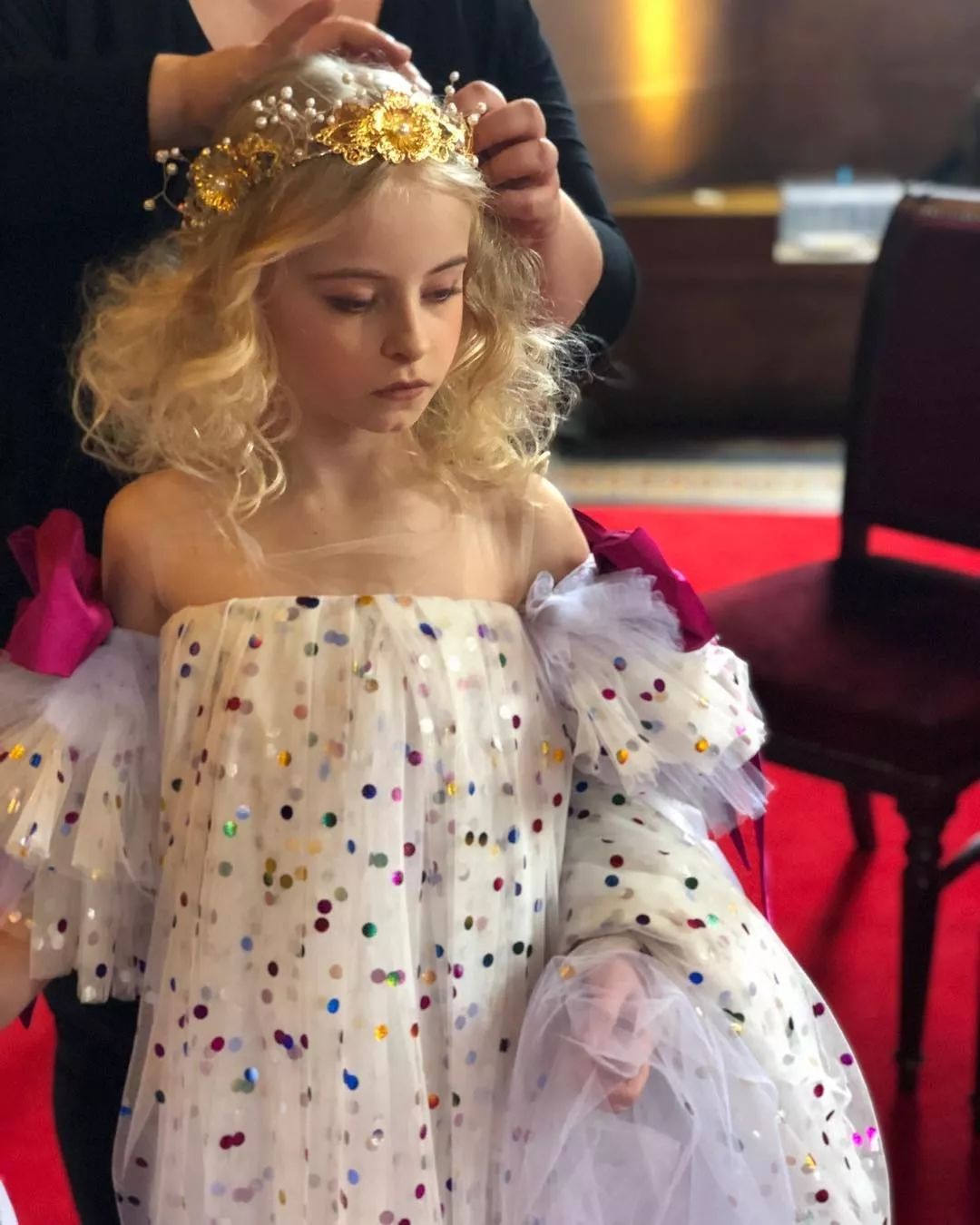 "无腿"模特火遍纽约,巴黎时装周,不认命的女孩才最美!_daisy