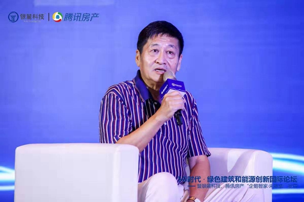 擅长企业战略思维,现任全国房地产商会联盟上海商会执行会长