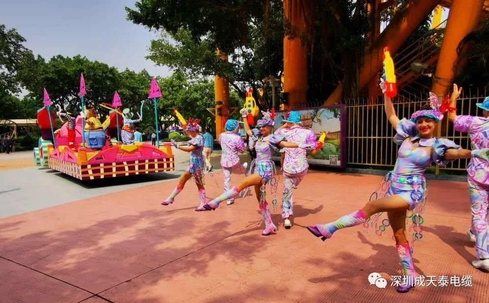 想跟肌肉男/白人妹子一起跳舞~超级大摆锤刺激指数 ☆☆☆☆☆推荐