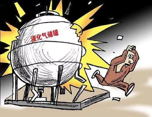 爆炸化工厂再出事现场黑烟弥漫