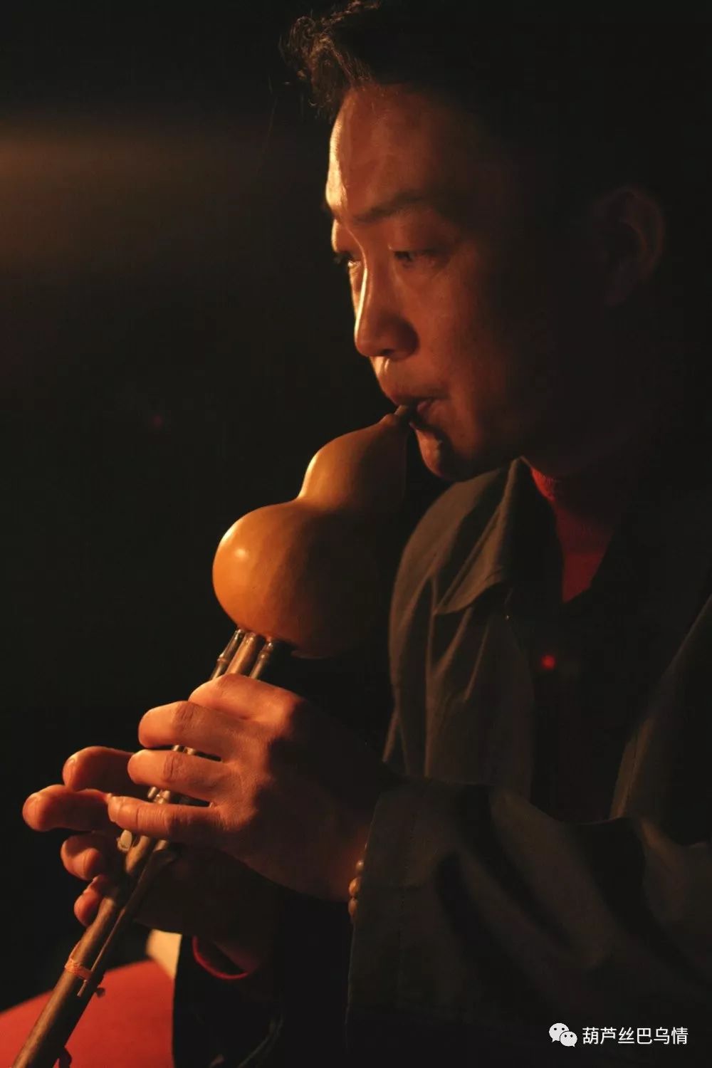 推送葫芦丝独奏阿月出嫁张文俊