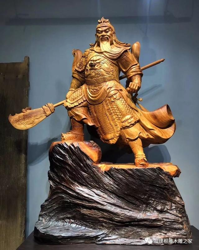 烂木头里的忠义千秋根雕木雕关公鉴赏