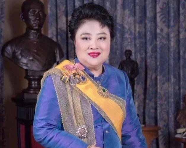 泰王发妻惨遭厌弃离开王室有娘家撑腰如今册封为懿母妃