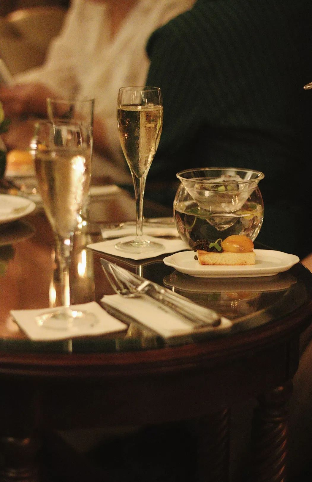 寻味鲟鱼子酱珍馐之旅带你品鉴食物奢侈品界的一碟小菜