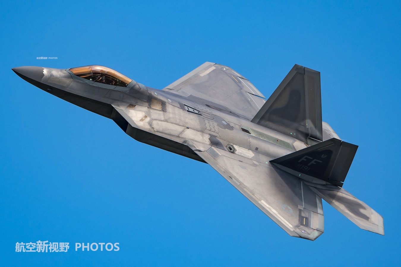 原创美国f22隐形战斗机高清壁纸五代机开山之作fbi禁止拍摄细节