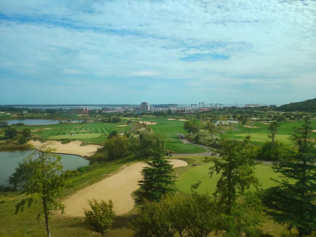 亚太百佳评选山东威海石岛湾球场打评记实