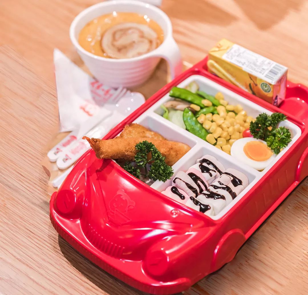 【包头青山万达】味千拉面丨儿童餐玩具新升级,4款赛车免费送!_套餐