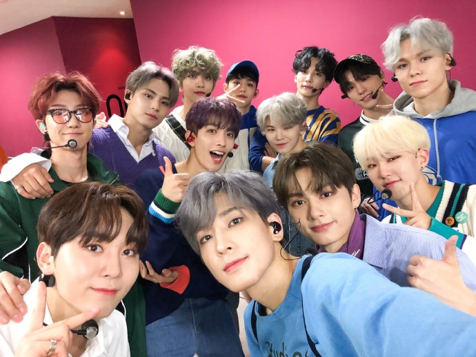 在世界的中心sexy美大爆发果然周末就是和seventeen一起