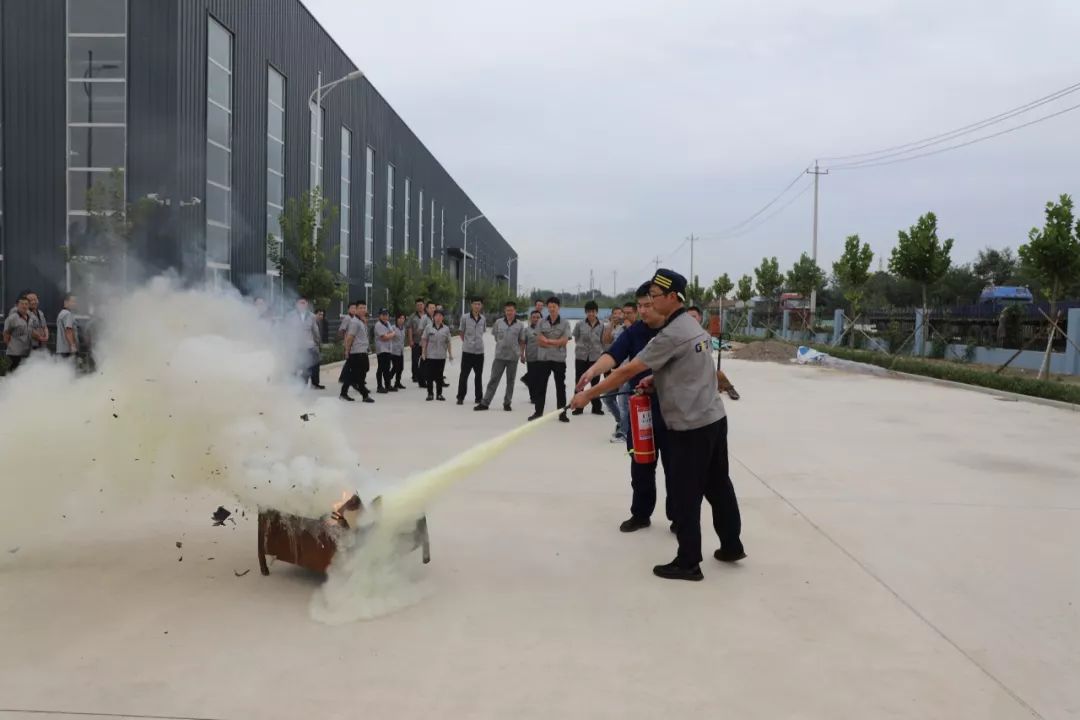 坊子消防大队走进潍坊谷合传动技术有限公司开展消防安全培训演练活动