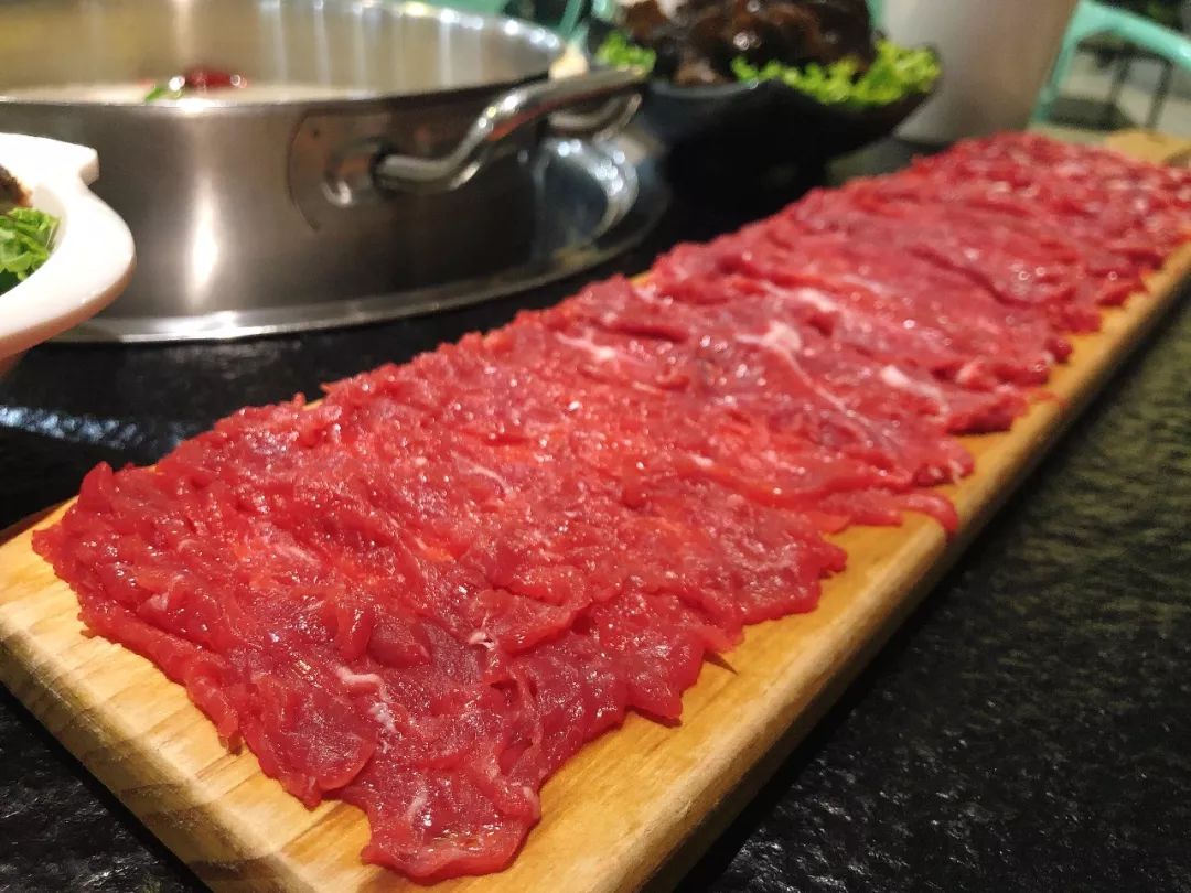 89元抢原价342元鲜牛鲜牛肉火锅3-4人餐~匙仁,匙柄,五花腱,嫩肉拼盘