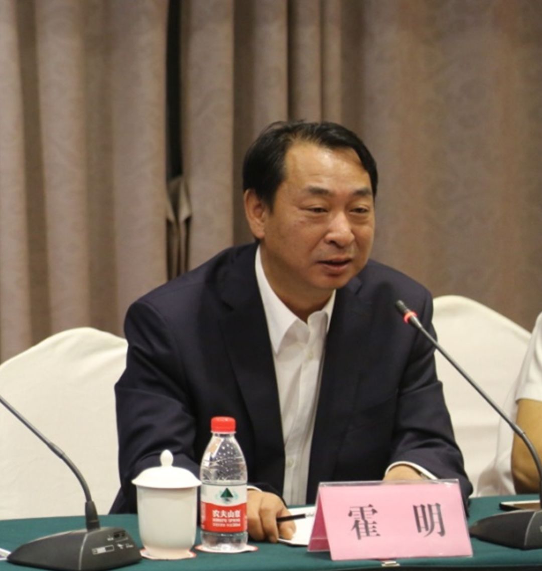 解放,梁山携手开展环卫项目深度合作