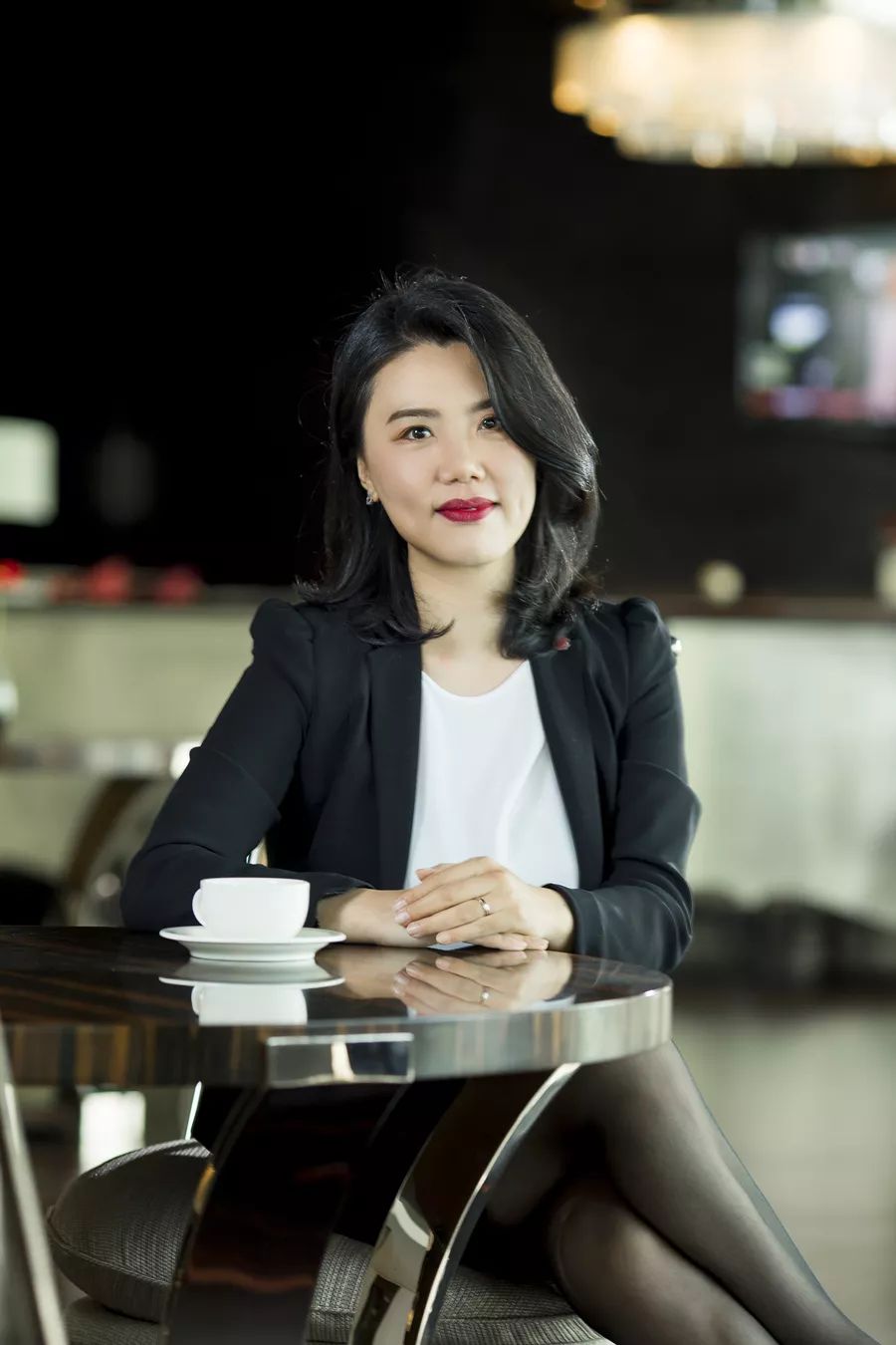 在工作场合与她相识西安盛美利亚酒店 市场销售总监阎静女士amandato