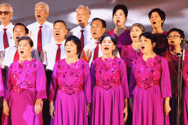 不忘初心 | 唱响经典颂祖国,团结奋进创佳绩_合唱