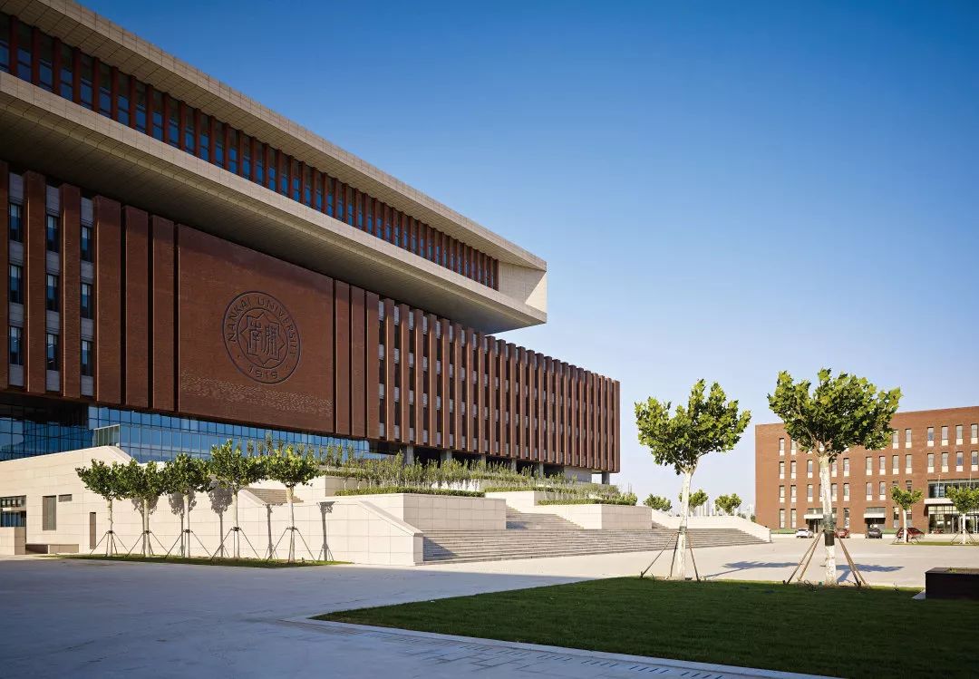 北洋匠心天津大学建筑学院校友撷英第一百一十六期2003级李欣