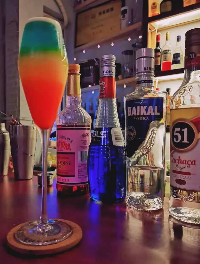 广州十大潮人夜蒲圣地街拍喝酒两不误人均只要35