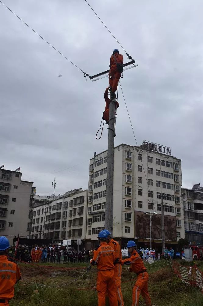 德昌县举行2019年地震应急演练