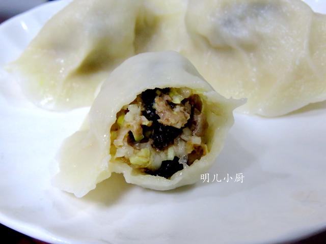 秋天干燥,试试这馅的饺子,味道鲜美润秋燥不上火,全家都爱吃_白菜