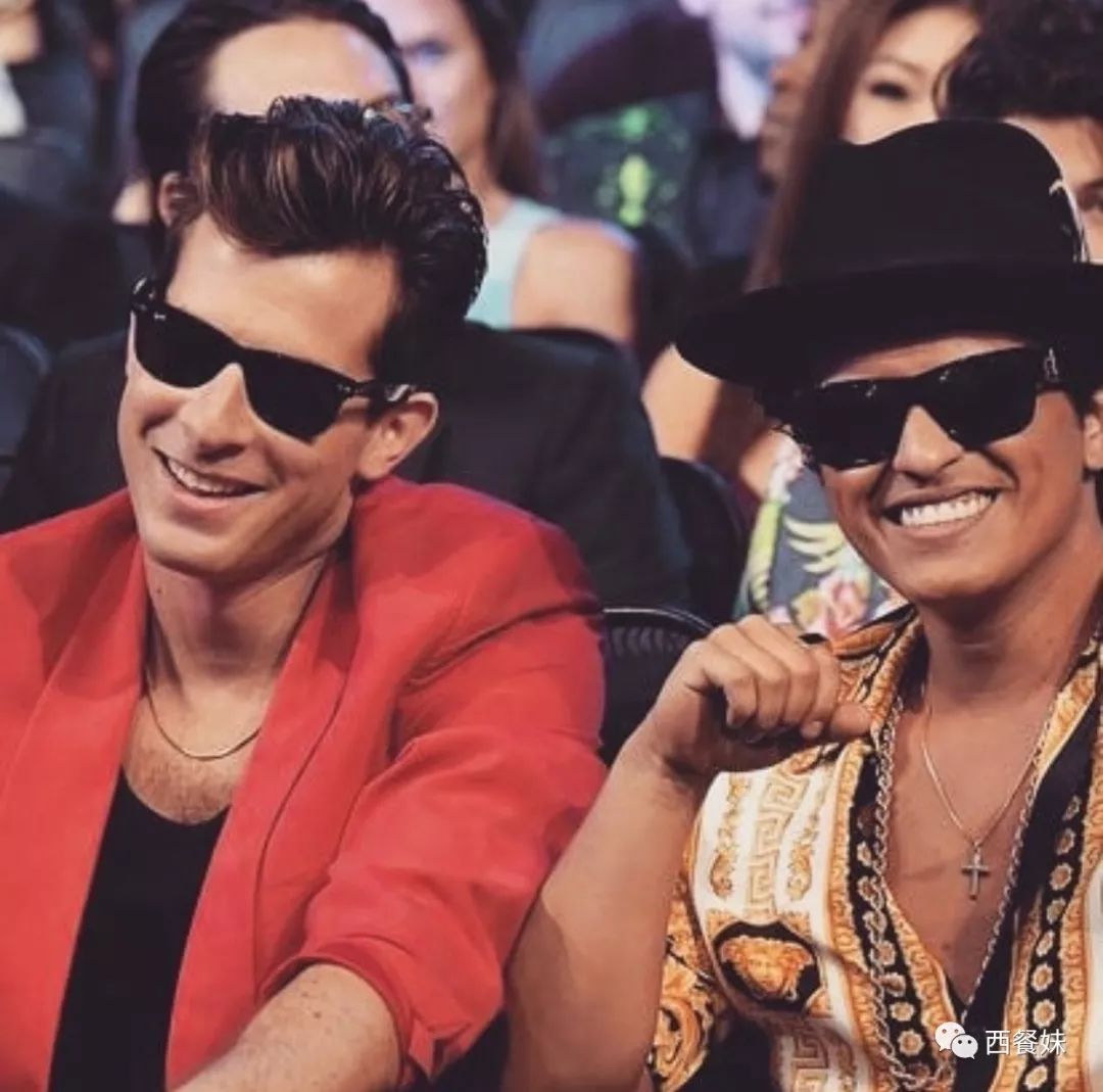 原创英国著名音乐制作人markronson出柜智性恋什么叫智性恋呢