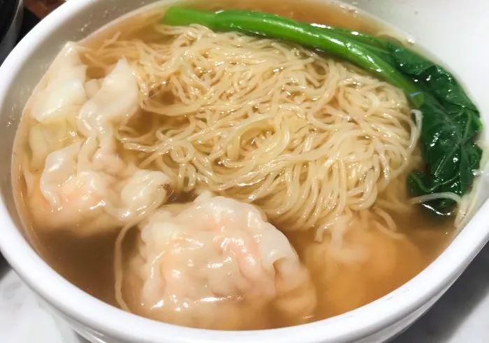 招牌鲜虾云吞面 云吞面用料真的没话说