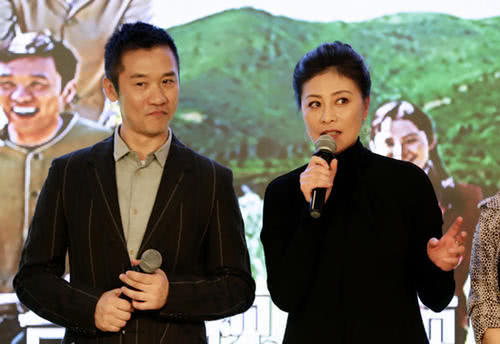 绑架,前半生可谓困难重重,好在,29岁的女儿非常争气,女儿名叫岳以恩