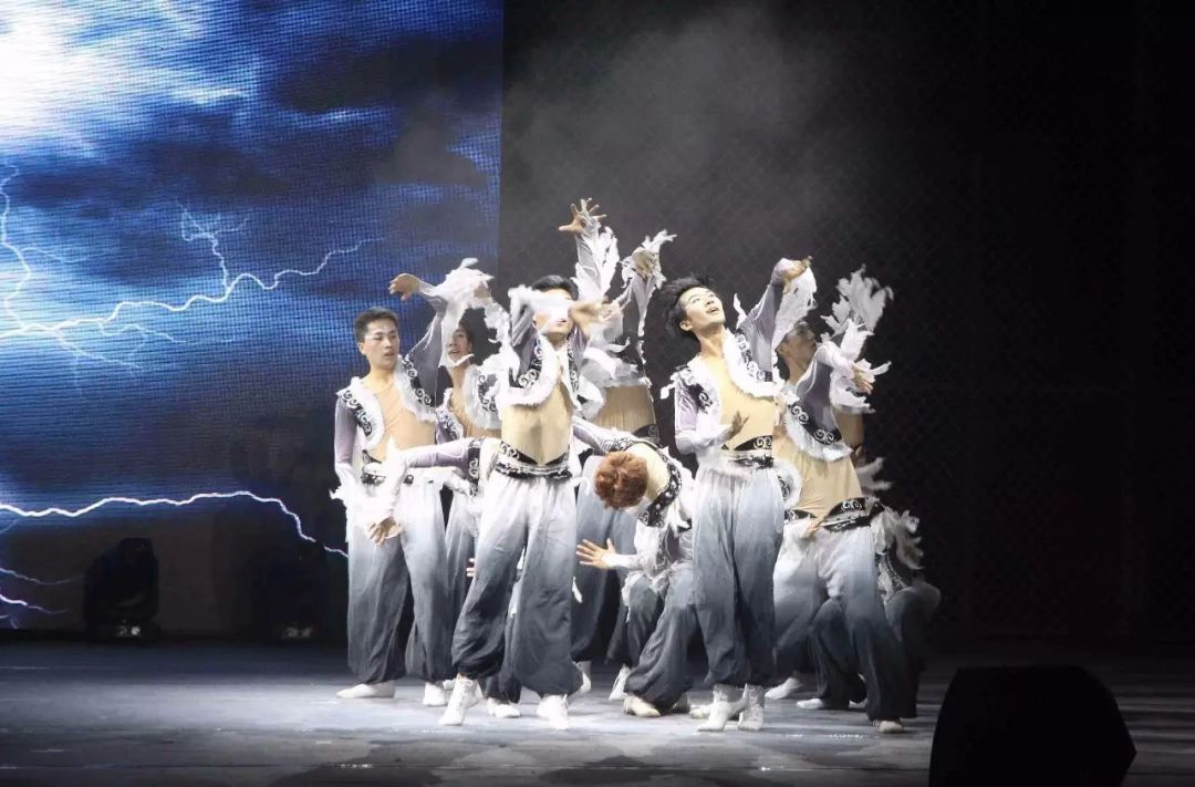 男子群舞《鸿雁》2017新民乐《辉煌》《心有翎兮》《butter fly》