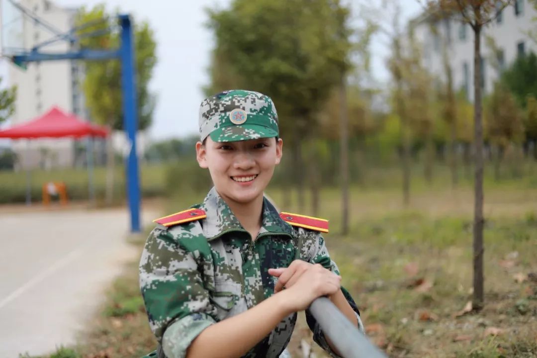 四十九连 李紫浩五十连 杨硕五十一连 张孟晓五十二连 彭鑫儿五十三连