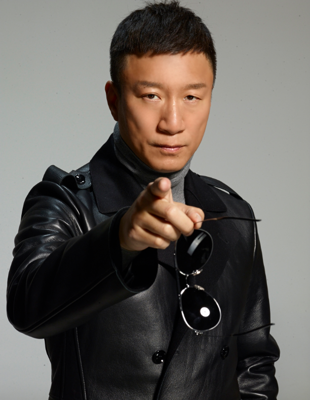 颜王孙红雷神似牛头梗在娱乐圈火了这么久不是没道理的