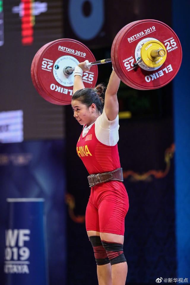 霸气举重世锦赛女子55公斤级中国选手摘金夺银