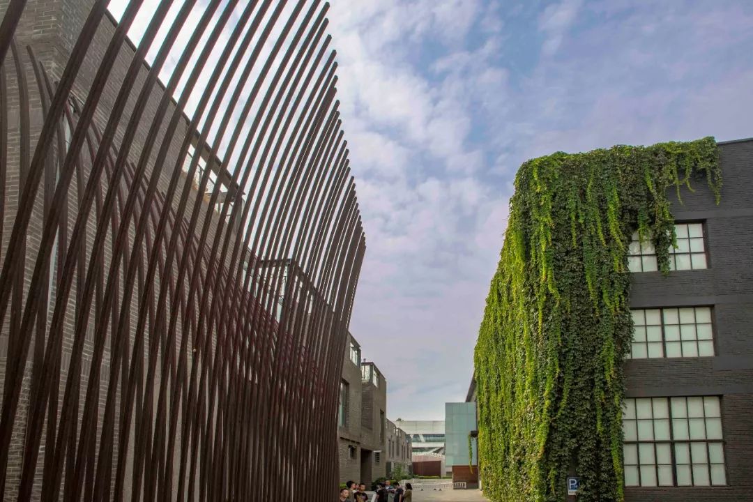 海淀西山脚下的大型艺术区剧场影院美术馆完全不一样的体验