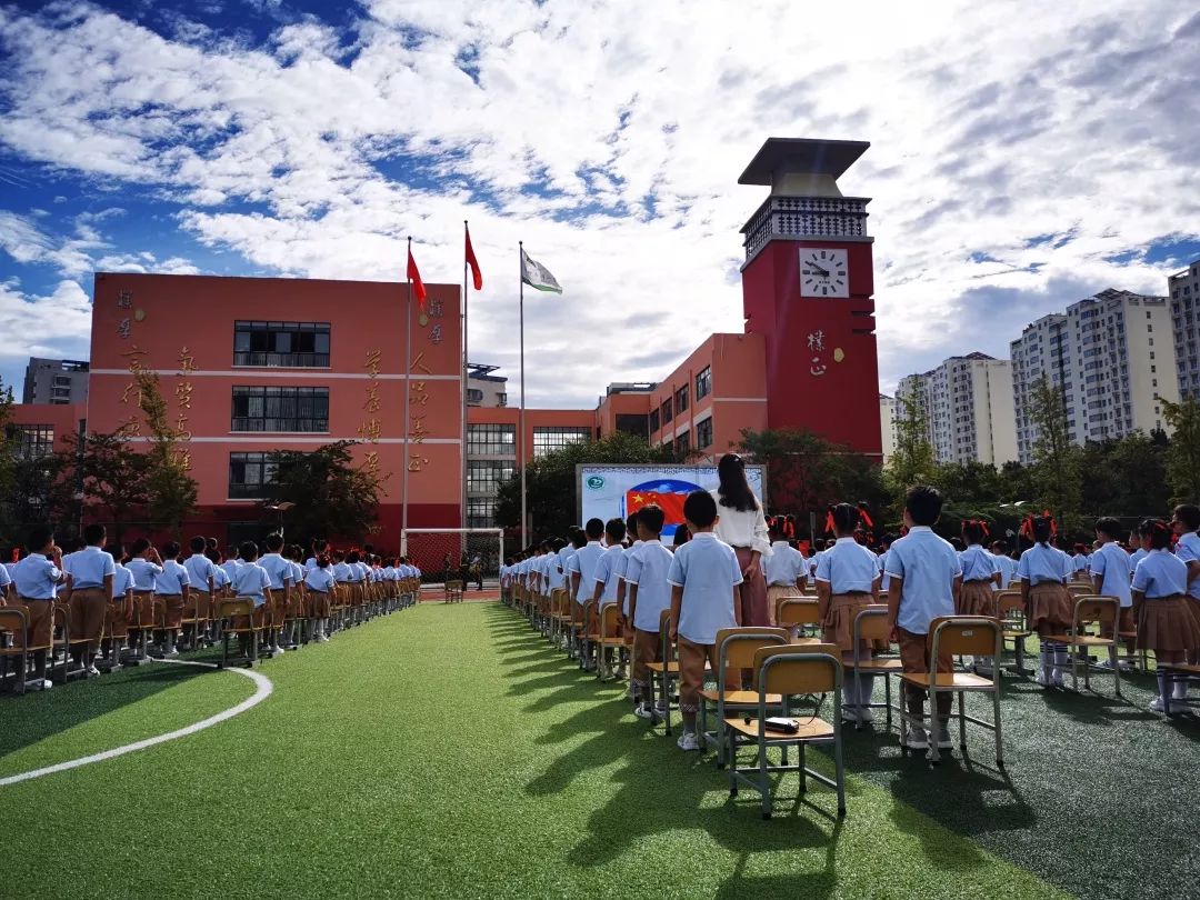 临沂朴园小学图片图片