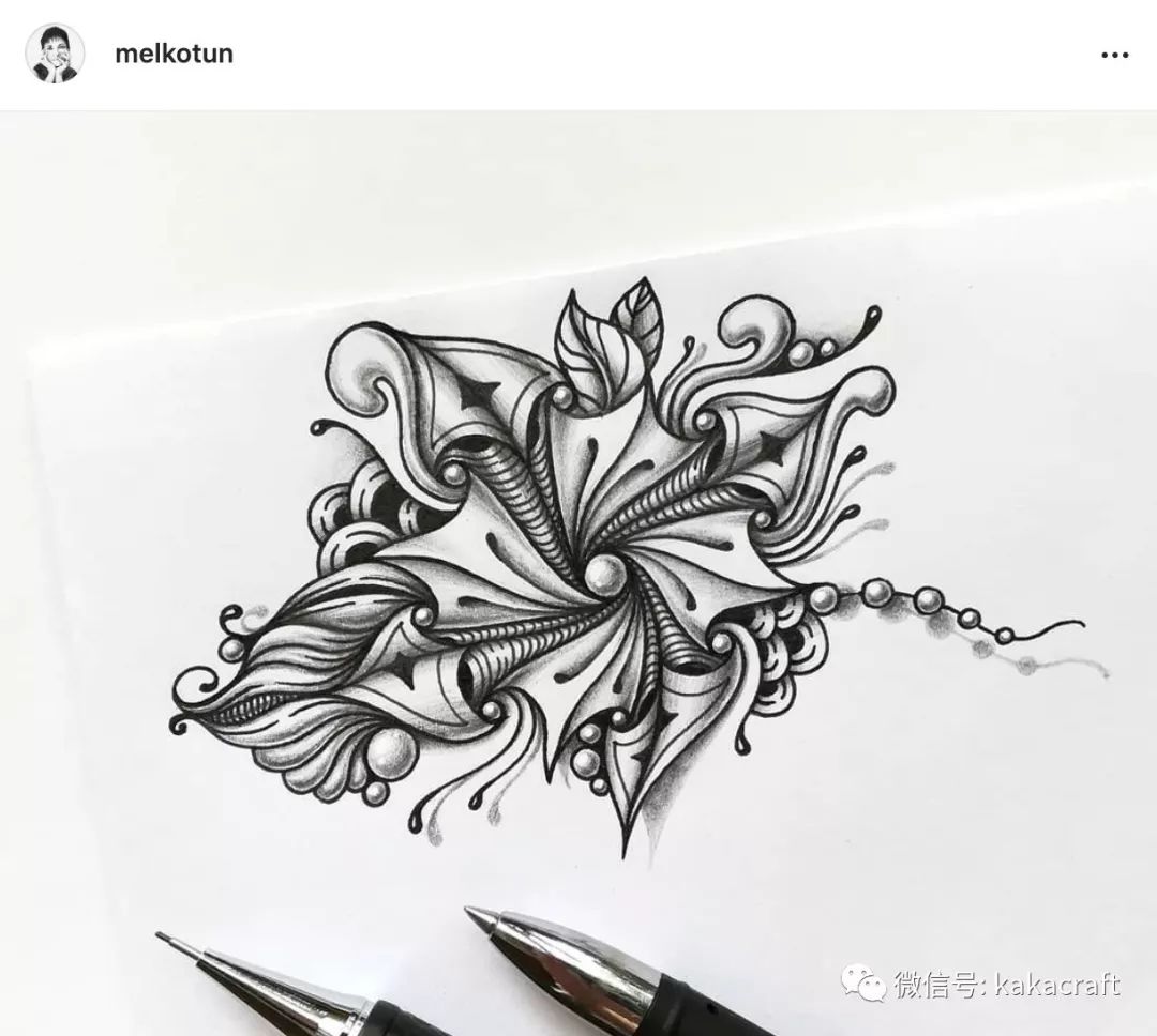 每天一张禅绕画:折叠的羽毛