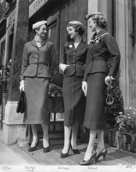 年代时尚盘点——1950s时装 西方时装时尚最优雅的年代