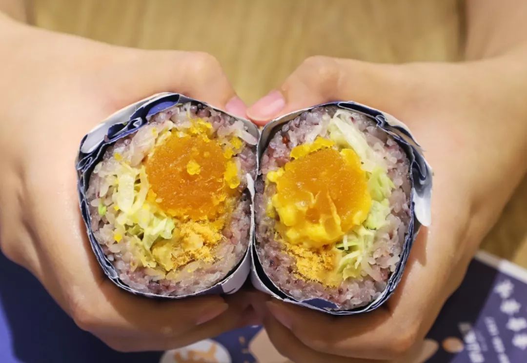 请你免费吃饭团超人气饭团四店齐开温暖来袭