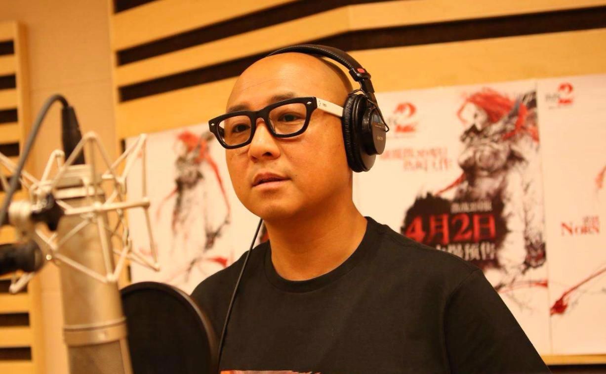 他是零点乐队的主唱,曾在《歌手》落败,今被好友吴京一夜捧红