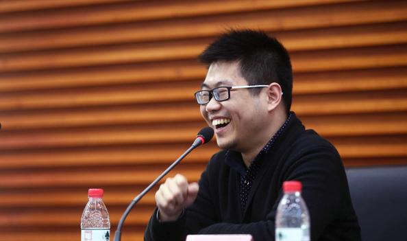 他和武亦姝都是"诗词学霸",从小学开始背诗,成功考入武汉大学_李四维