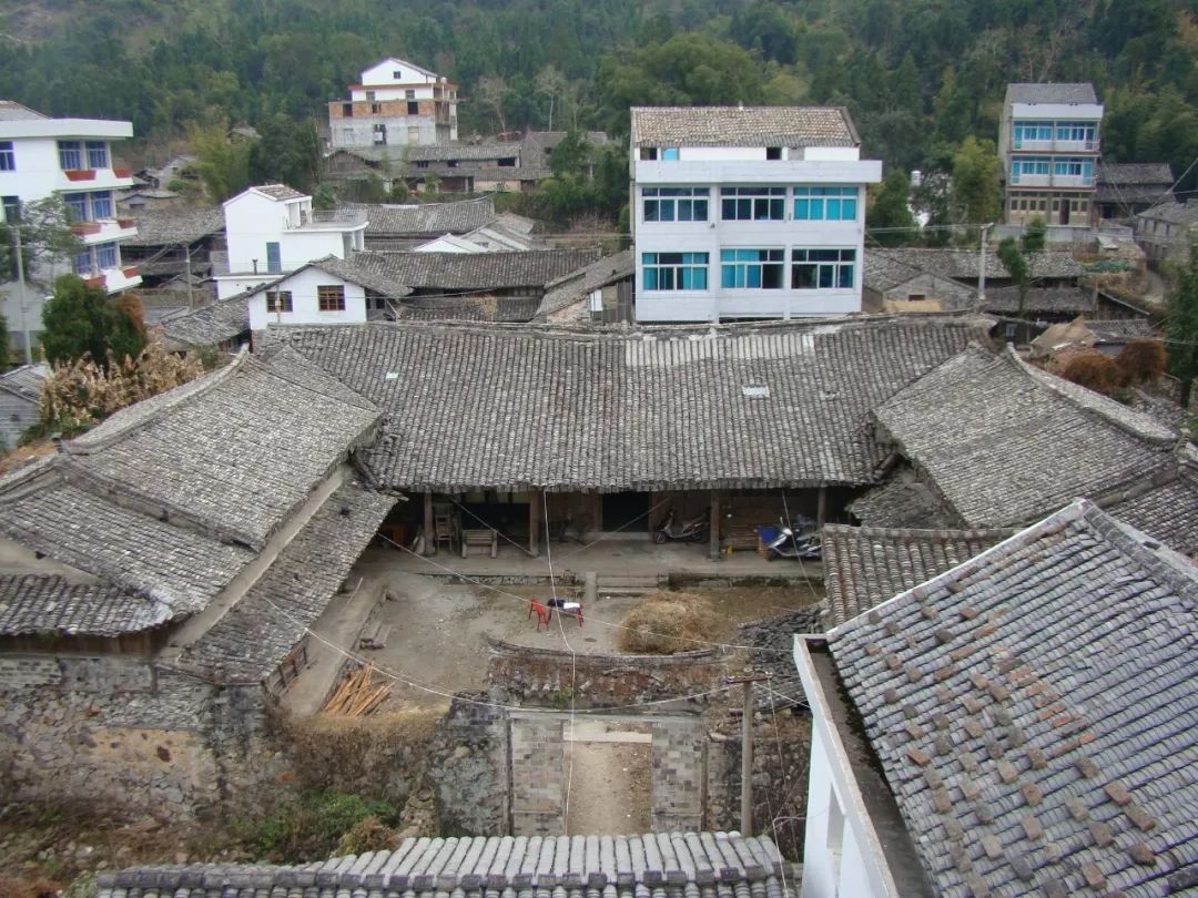 孔照鑫故居面积:766㎡年代:清地址:乐清市淡溪镇梅溪村状元路王十朋