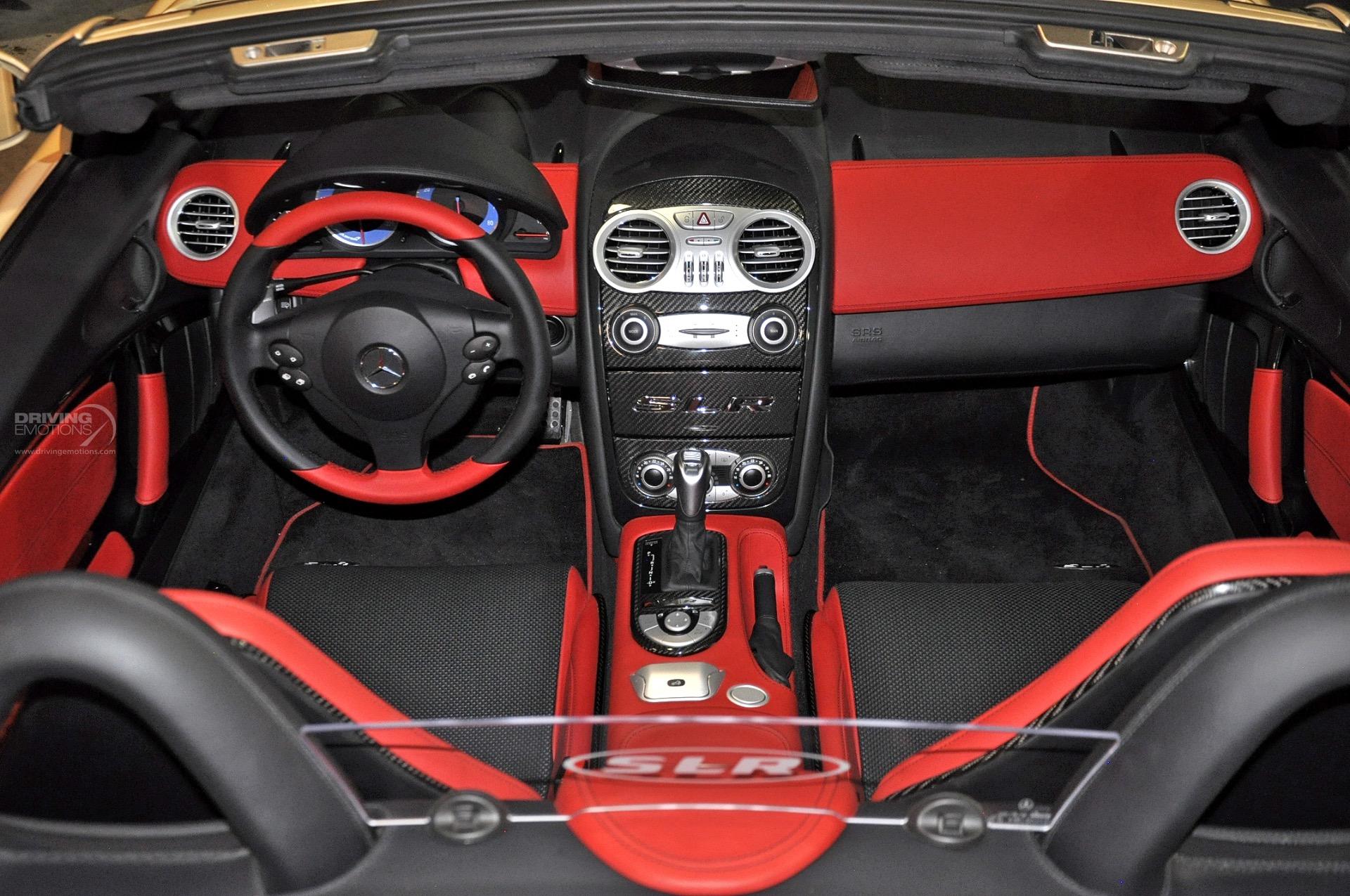 采用稀有米色的奔驰slrmclarenroadster