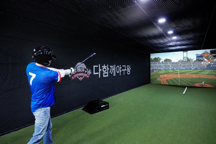 2019年现在最流行的轰趴馆项目-室内模拟棒球