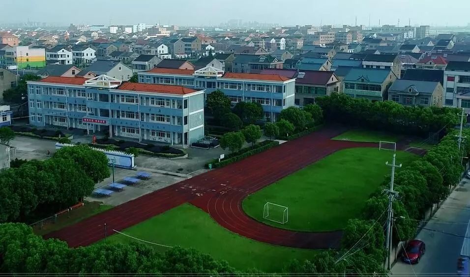 慈溪有位体育老师坚守农村学校二十年登上人民网了